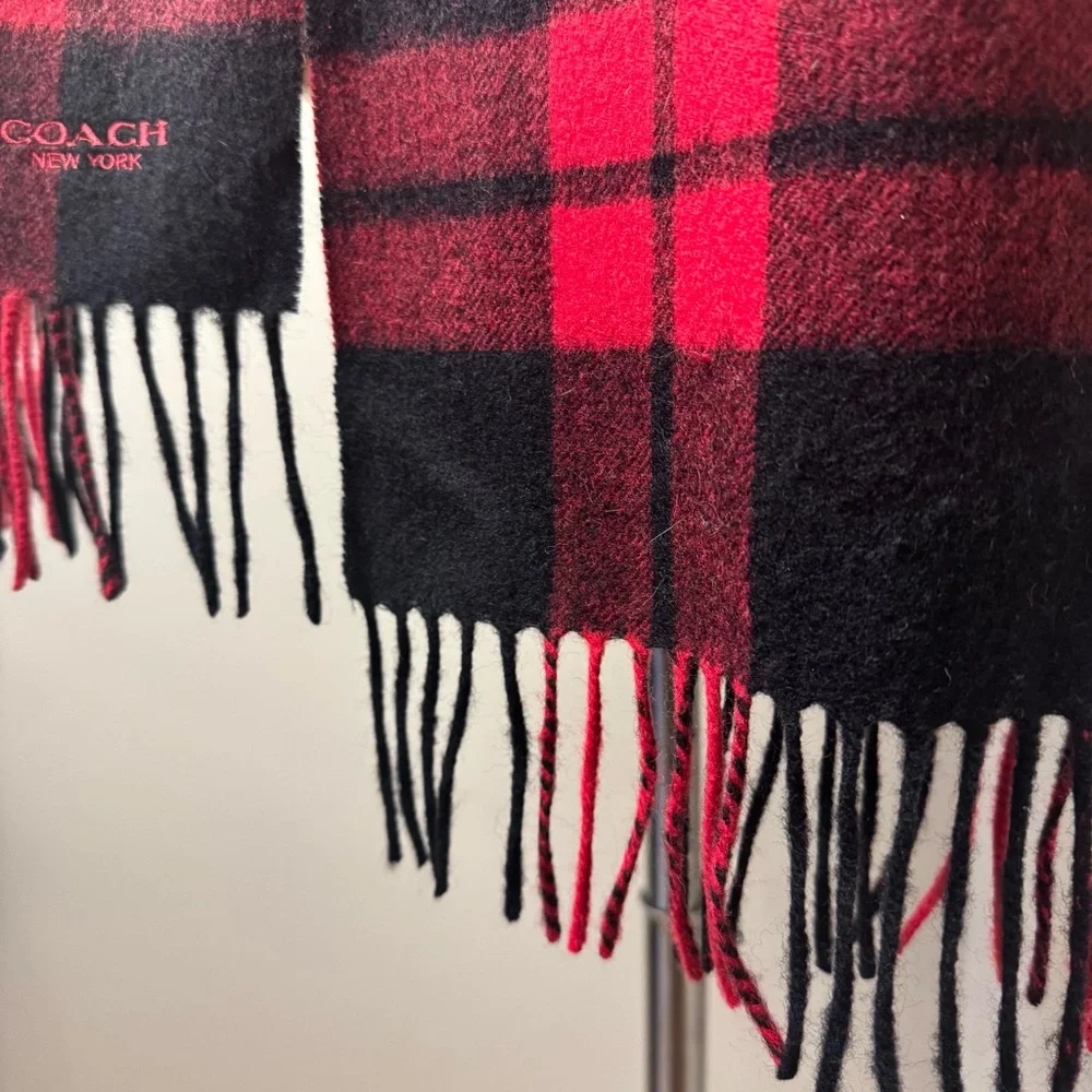 COACH Wool & Cashmere Plaid Winter Tasseled Wrap Scarf RED-BLACK / 12” W x 70” L - Picture 6 of 10